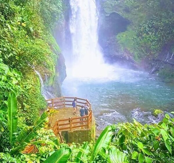 activities-158-costarica-full-day-poas-volcano-la-paz-waterfall-gardens-and-coffee-plantation-experience-3